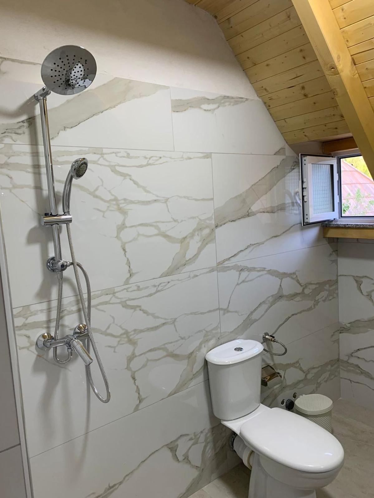 Serenity Guesthouse Theth Εξωτερικό φωτογραφία